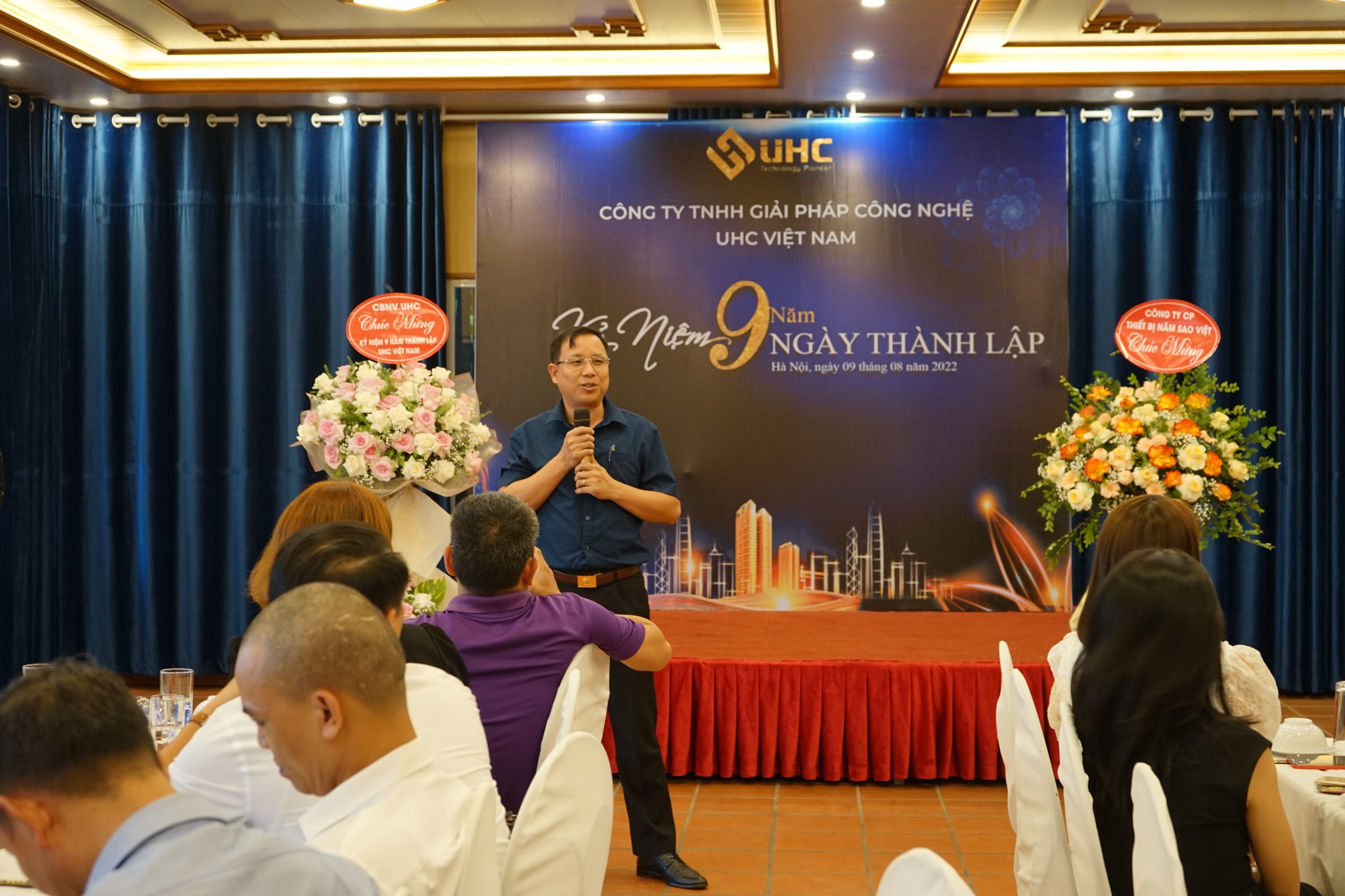 KỶ NIỆM CHẶNG ĐƯỜNG PHÁT TRIỂN 9 NĂM CỦA UHC 3 KỶ NIỆM CHẶNG ĐƯỜNG PHÁT TRIỂN 9 NĂM CỦA UHC