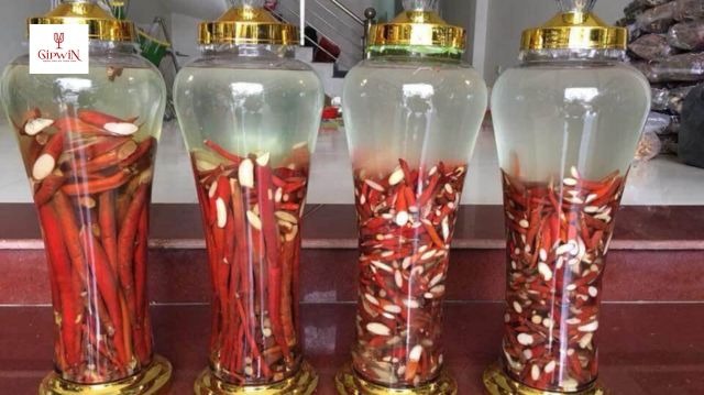 Rượu sâm cau - Thức uống nâng cao sức khỏe, khơi dậy bản lĩnh 2 Cách ngâm rượu sâm cau